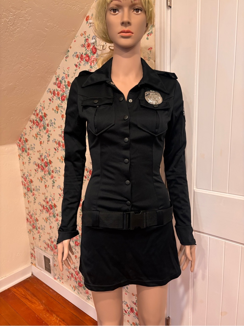 Black Label Sexy Police Officer Costume Dress Size S Belt Badge Halloween